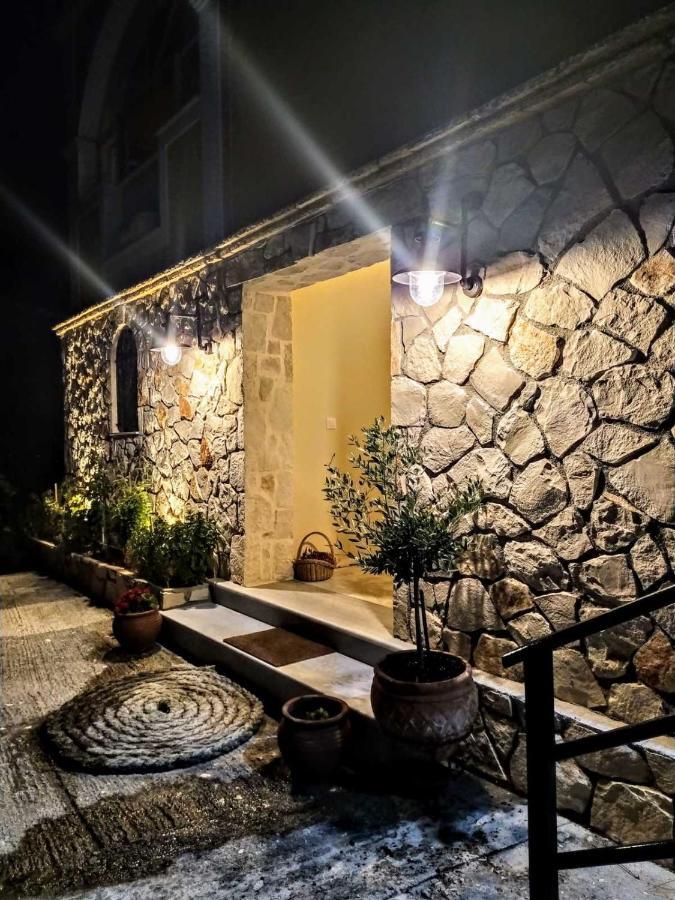 Vila Kalielaia Mouzákion Exteriér fotografie