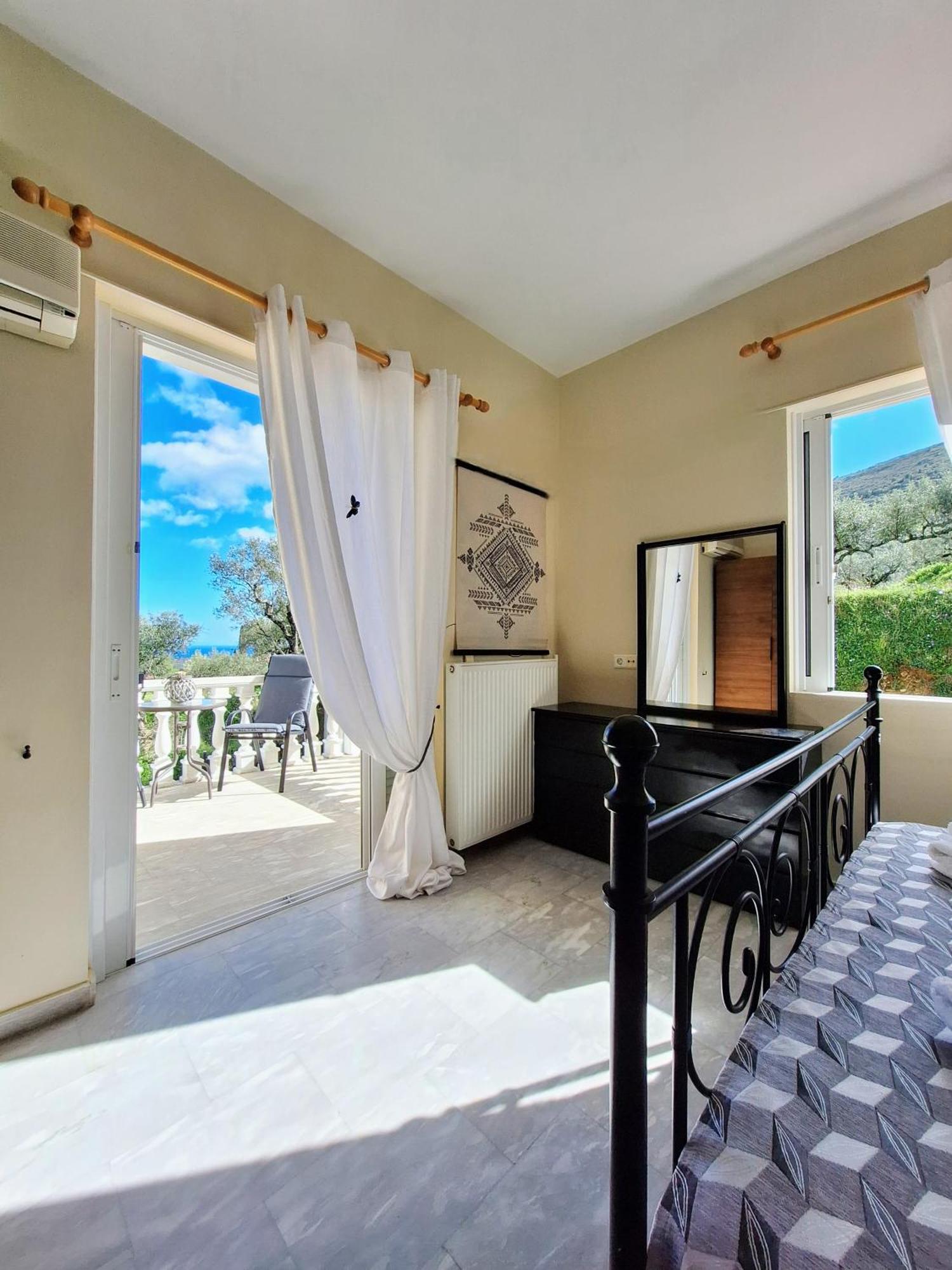 Vila Kalielaia Mouzákion Exteriér fotografie